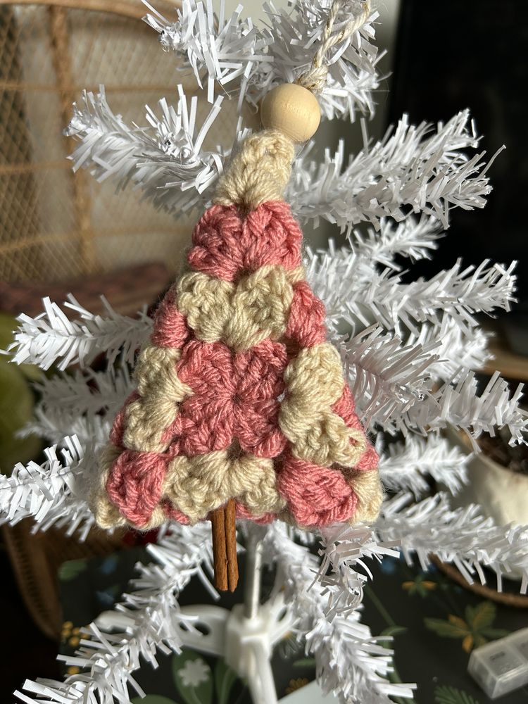 Christmas tree ornament