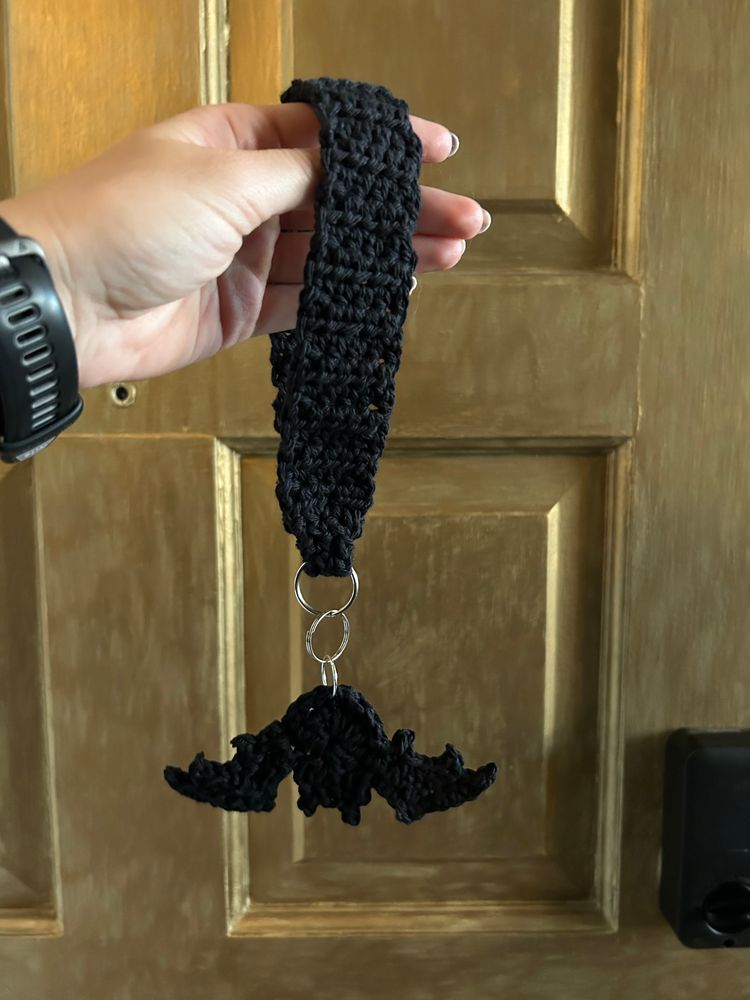 Bat wristlet keychain 