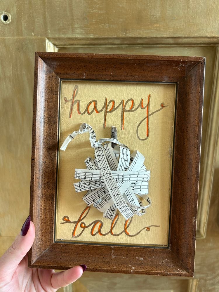 Fall pumpkin decor 