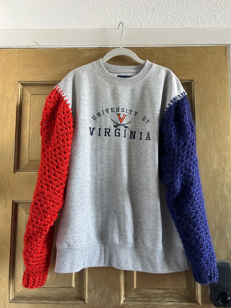 UVA Sweatshirt with Crochet sleeves