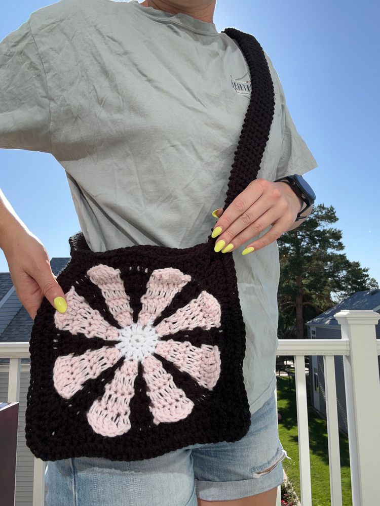 Custom crochet cross body bag 