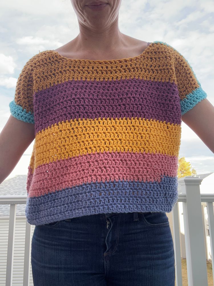 Crochet tee shirt sweater 